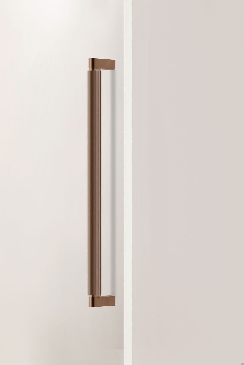 0678448L619--Uchwyt-meblowy-podłużny-jednostronny-Brooklyn-Big-448-Aluminiowy-Brązowy-Szczotkowany-Viefe-Skandynawskie-Uchwyty_1