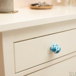 RDWhtAzBl--Gałka-meblowa-Ren-White-Azure-Blue-35-Drewniana-Bukowa-Vince-Skanydnawskie-Uchwyty_5