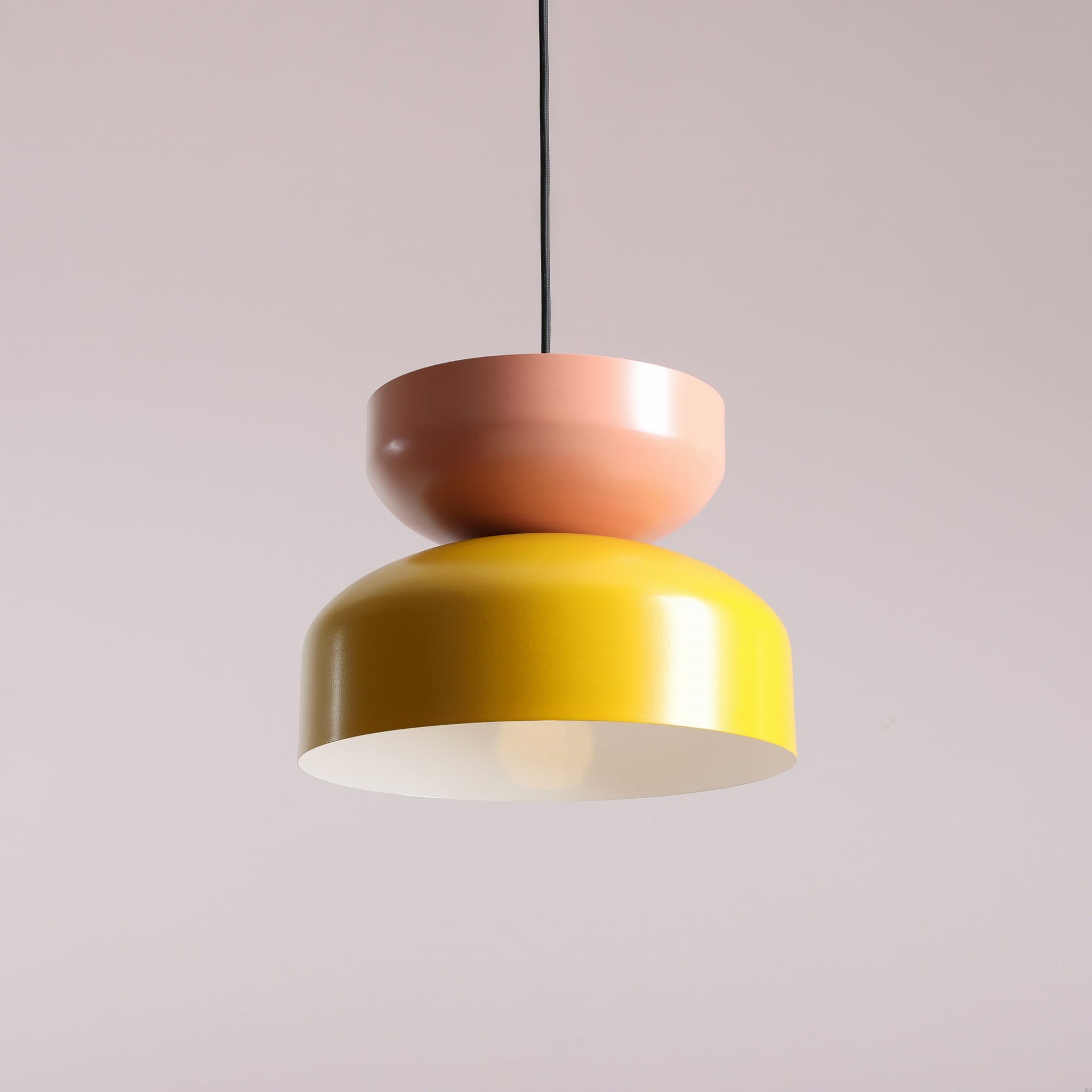 1132G14_11_C--Lampa-wisząca-Tula-Metalowa-Musztardowa-z-Koralowym-Artera-Skandynawskie-Uchwyty_2