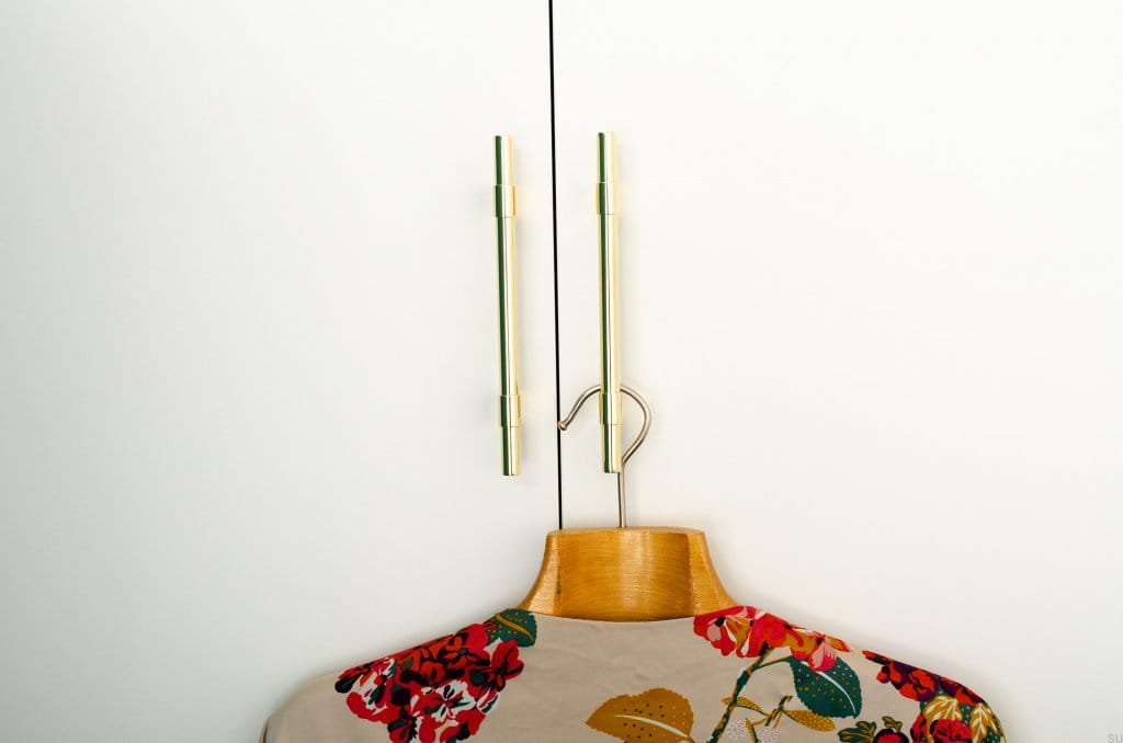 HA66M--Uchwyt-meblowy-podłużny-Line-Big-208-Mosiądz-Polerowany-Nielakierowany-BB-Sweden-Skandynawskie-Uchwyty_2