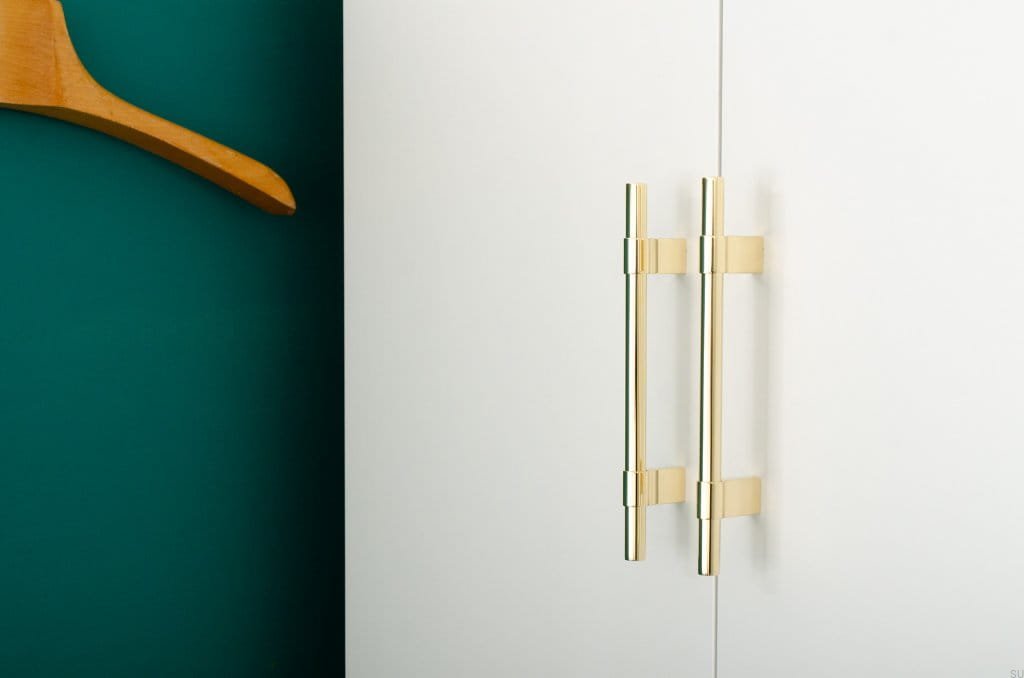 HA66M--Uchwyt-meblowy-podłużny-Line-Big-208-Mosiądz-Polerowany-Nielakierowany-BB-Sweden-Skandynawskie-Uchwyty_3