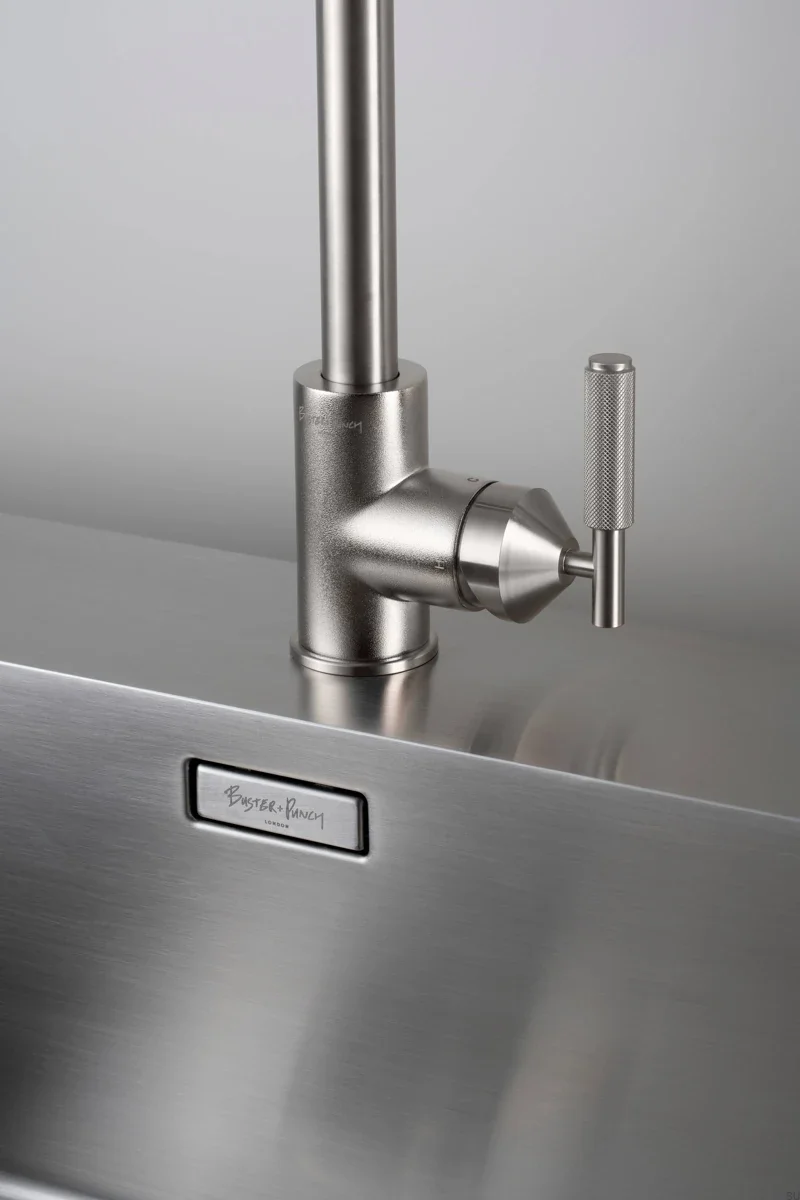 cc4ed500585cf255f71cdc3dd4d56a22