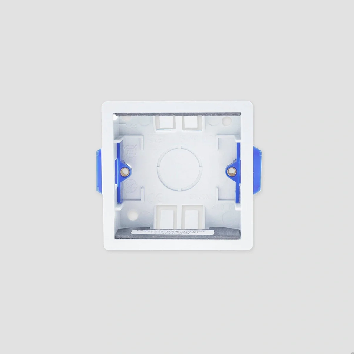 SB632--Puszka-plastikowa-1G-Standard-Brytyjski-Skandynawskie-Uchwyty_2