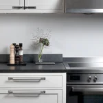 UPB-073989--Uchwyt-meblowy-podłużny-z-podkładką-Pull-Bar-Cross-Small-Srebrny-Buster-+-Punch-Skandynawskie-Uchwyty_3