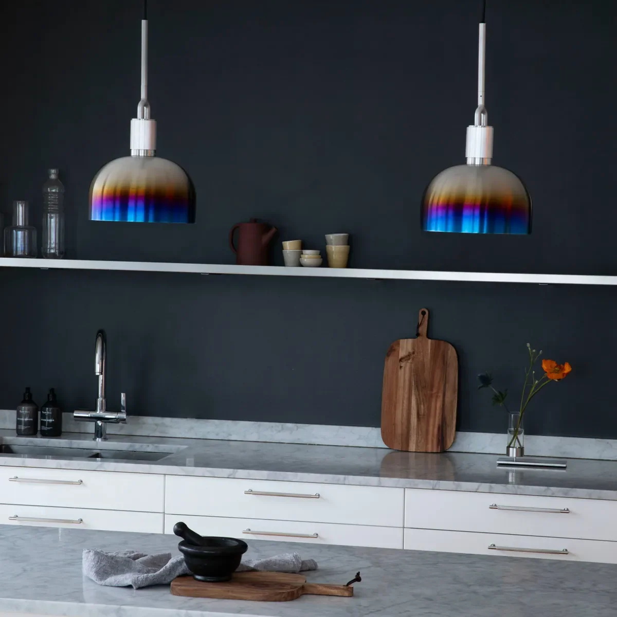 UPB-074560--Uchwyt-meblowy-podłużny-Pull-Bar-Linear-Small-Srebrny-Buster-+-Punch-Skandynawskie-Uchwyty_5