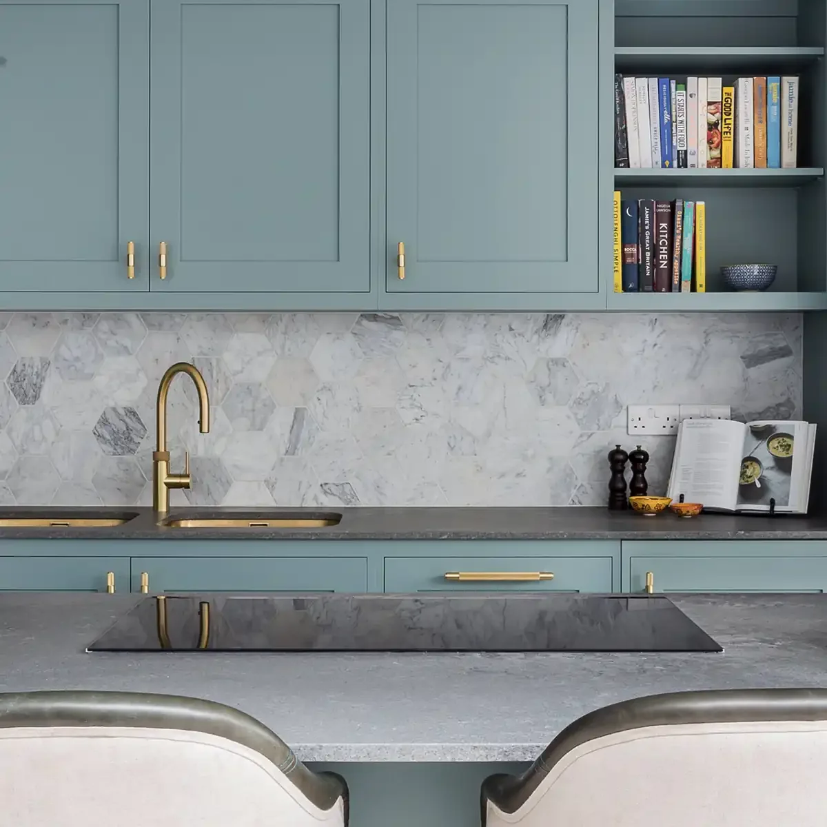 UTB-054561--Uchwyt-meblowy-T-Bar-Cross-Mosiężny-Złoty-Skandynawskie-Uchwyty_5