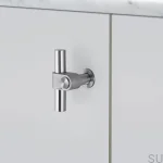 UTB-074299--Uchwyt-meblowy-T-Bar-Cast-Srebrny-Buster-+-Punch-Skandynawskie-Uchwyty_1