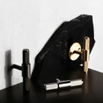 UTB-094588--Uchwyt-meblowy-T-Bar-Cross-Palony-Brąz-Buster-+-Punch-Skandynawskie-Uchwyty_3