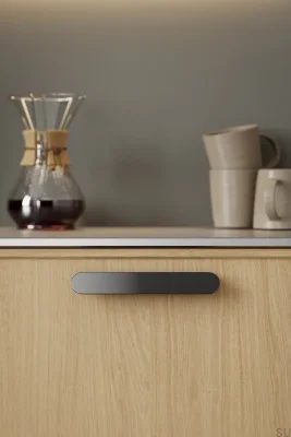 Uchwyt meblowy podłużny Miro 160 Metalowy Czarny nikiel