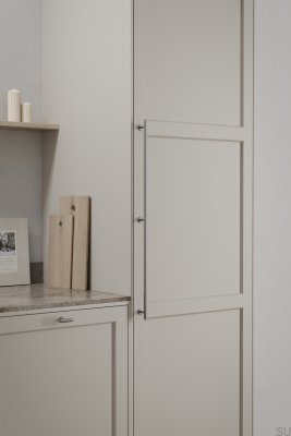 Uchwyt meblowy podłużny Villa Long 640 Aluminiowy Srebrny