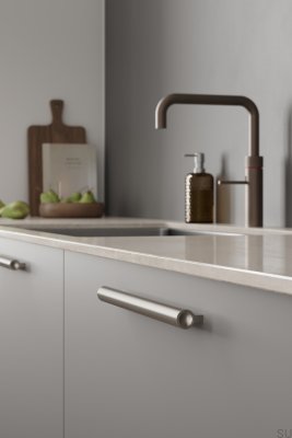 Uchwyt meblowy podłużny Lucente 1088 Aluminiowy Srebrny Mat