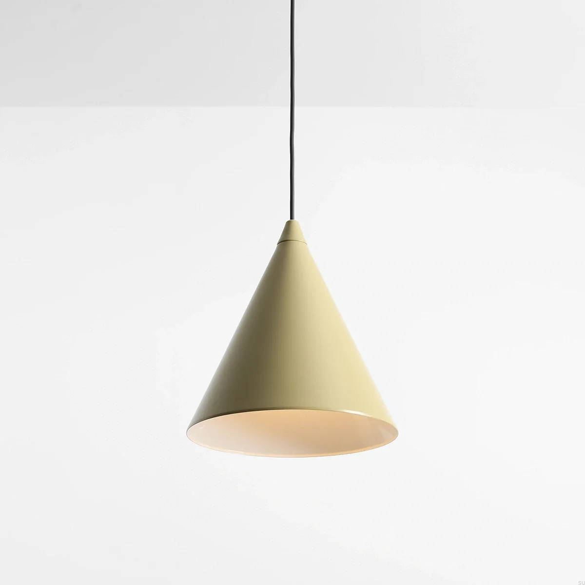 1108G12--Lampa-wisząca-Form-Metalowa-Pistacjowa-Artera-Skandynawskie-Uchwyty