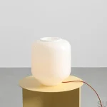8500B24_L--Lampka-stołowa-Flask-L-Szklana-Mleczna-z-Terakotowym-Przewodem-Artera-Skandynawskie-Uchwyty