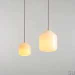 8500G15_S--Lampa-wisząca-Flask-S-Szklana-Mleczna-z-Wiśniowym-Przewodem-Artera-Skandynawskie-Uchwyty