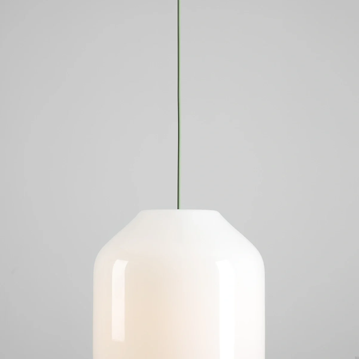 8500G32_L--Lampa-wisząca-Flask-L-Szklana-Mleczna-z-Szałwiowym-Przewodem-Artera-Skandynawskie-Uchwyty