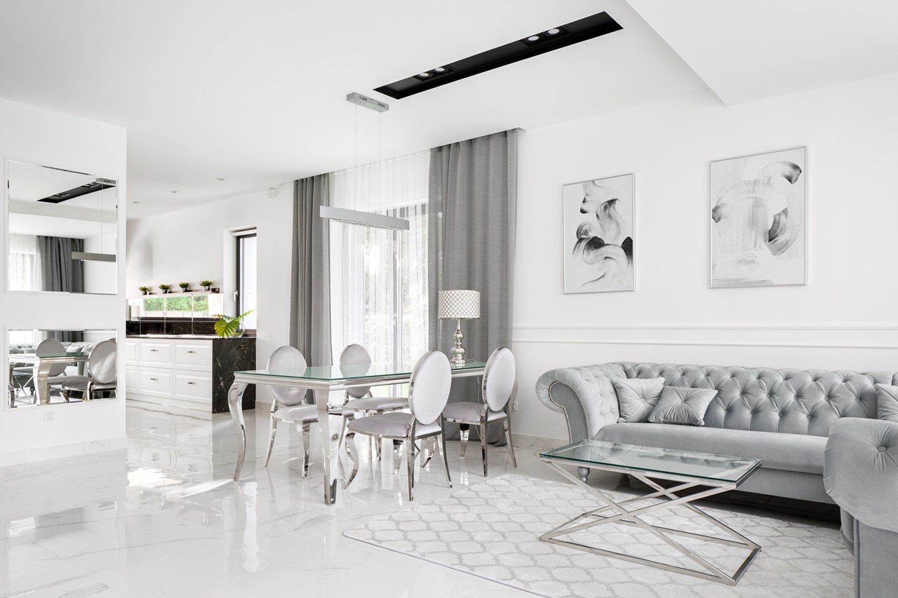 Styl glamour w detalu: Jak wybrać idealne uchwyty meblowe do wnętrz glamour?